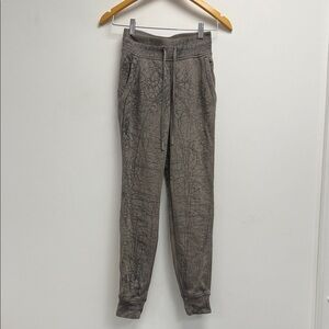 Lululemon Gray Textured Jogger Pants